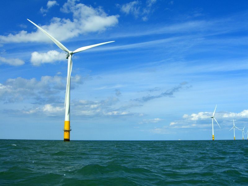 South Korea has announced that it is to develop a 2.5-gigawatt offshore wind farm.